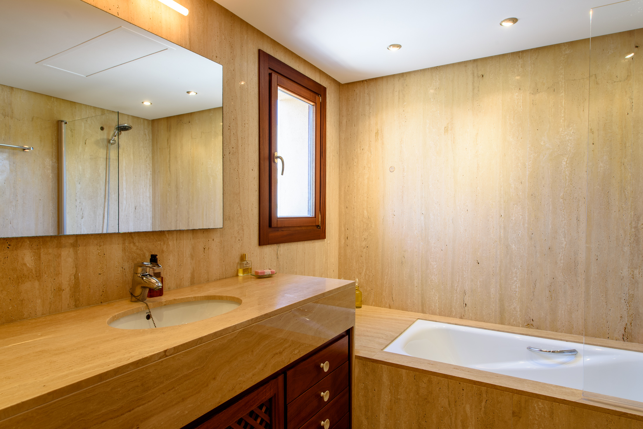 Resa Estates Ibiza penhouse for sale koop es vedra bathroom.jpg